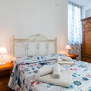 Con Bagno Isabel Cala Gonone